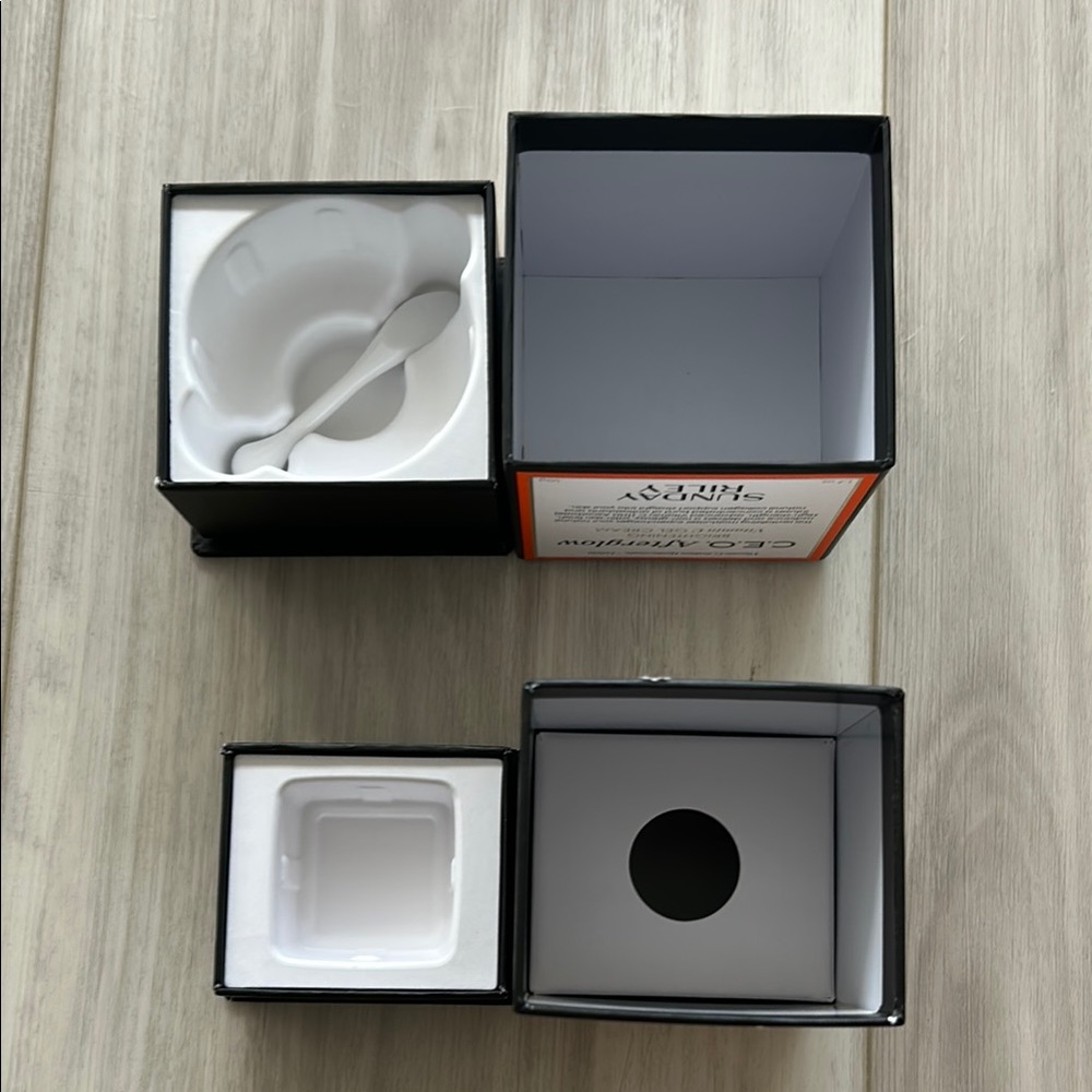 Sunday Riley Original Storage Boxes Skincare Collection Packaging - Picture 4 of 8